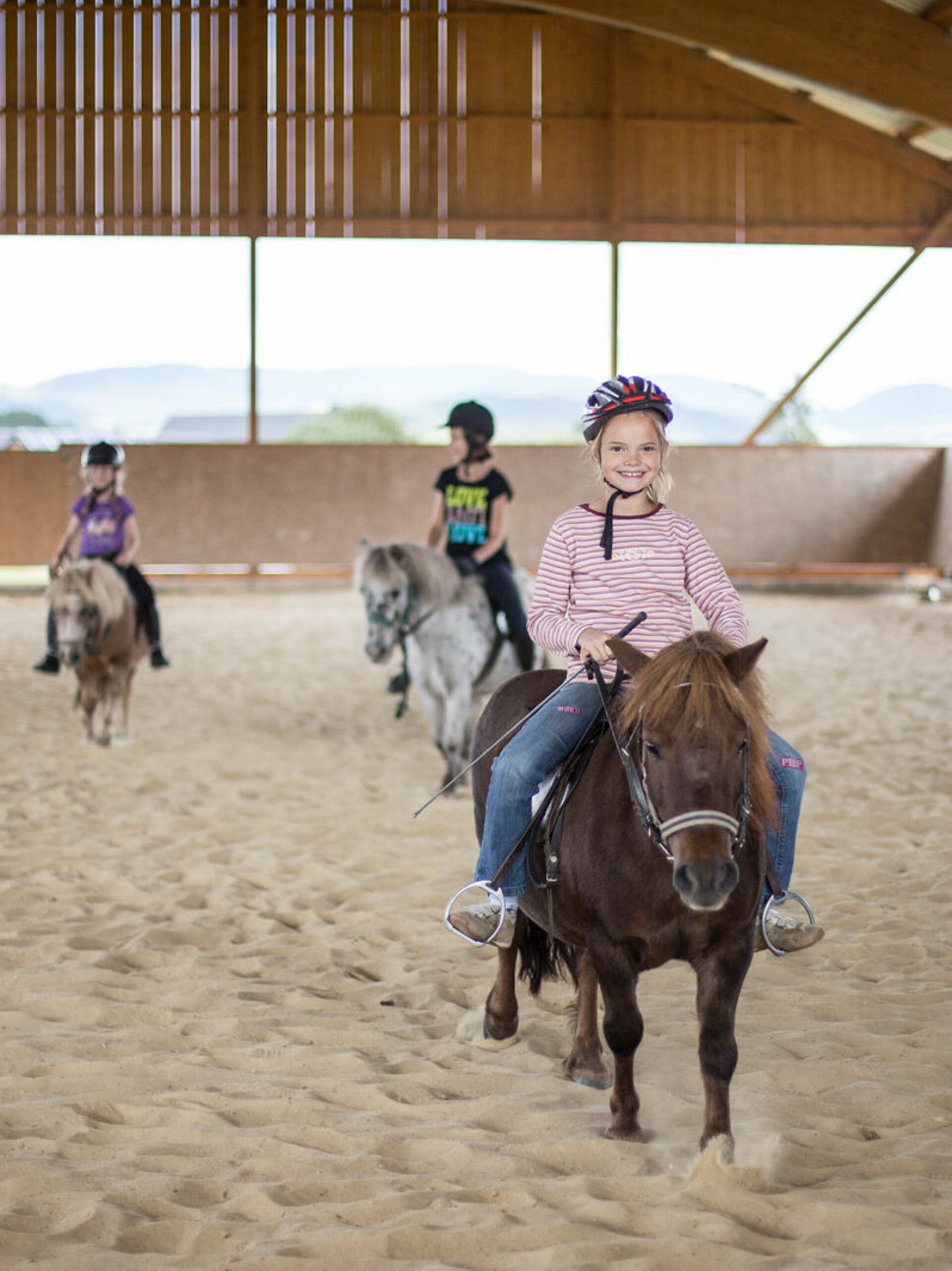 kostenloses Ponyreiten auf dem Ferienhof Schulte-Göbel in Schmallenberg - Selkentrop